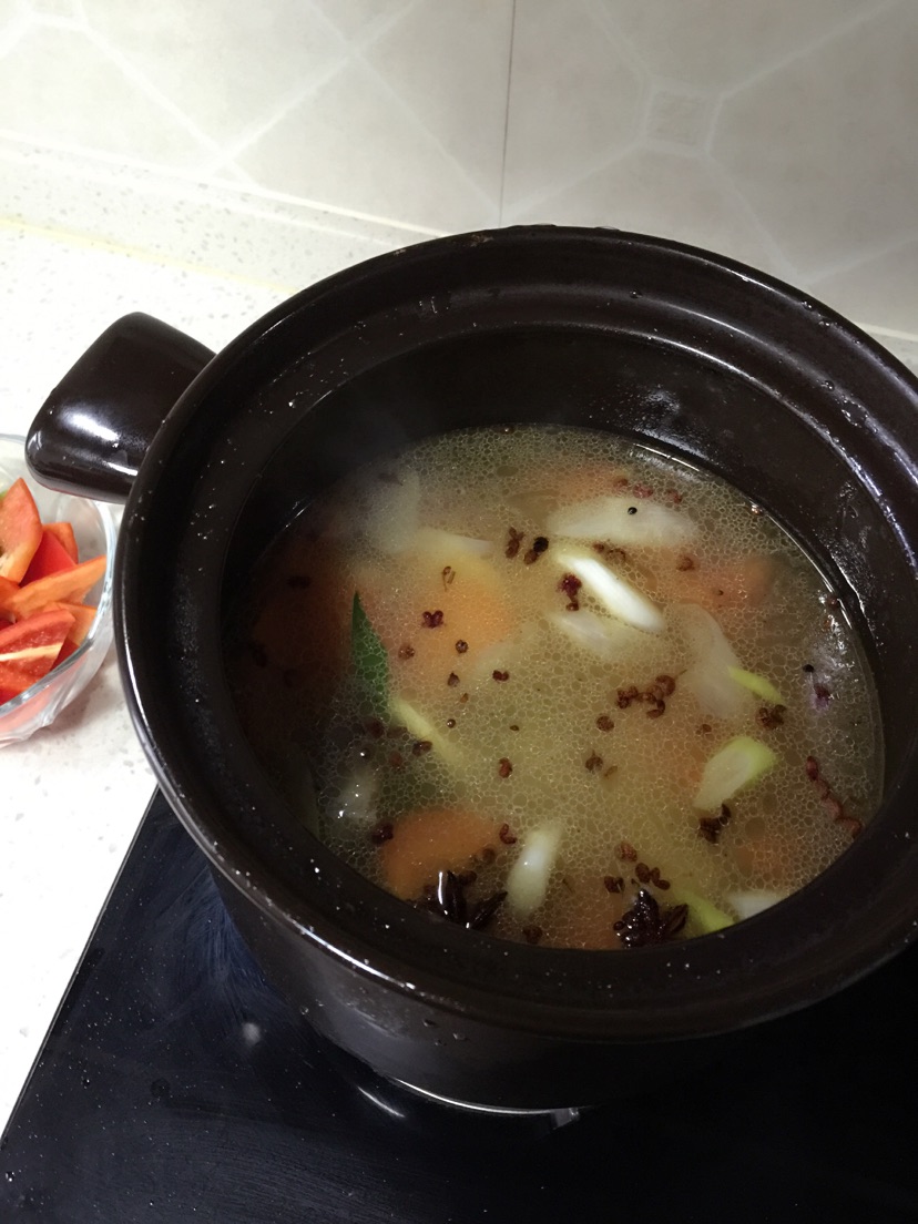 营养美味秘制牛肉汤的做法图解7