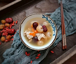 红枣枸杞桂圆瘦肉汤的做法