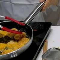 西班牙混合橄榄脆皮虾仁饼的做法图解6