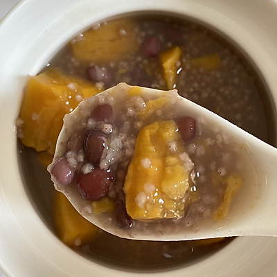 小米红薯红豆粥