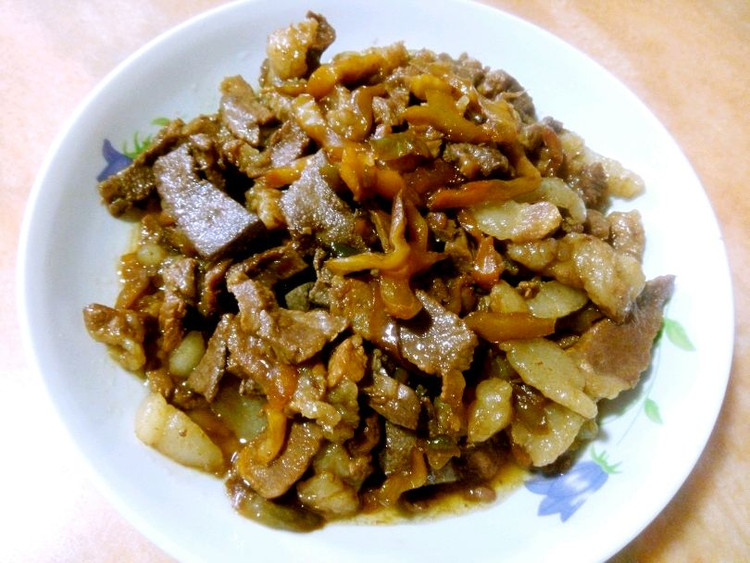 榨菜炒猪肝猪肉--乌江榨菜的做法