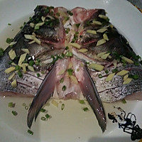 古法秘制剁椒鱼头的做法图解2