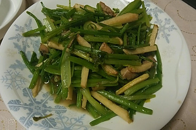 冬笋白蘑菇炒芹菜