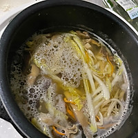 还原童年的味道，菌菇疙瘩汤的做法图解9