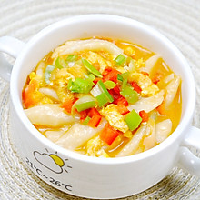 #餐桌上的春日限定#番茄鸡蛋炒剪刀面。