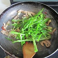 青椒榨菜肉丝的做法图解5