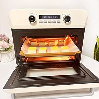 烘焙新手可以轻松玩转的肉松小贝的做法图解3