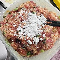 白菜包肉～百财来的做法图解2