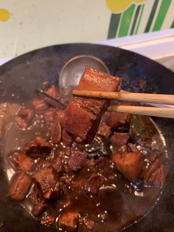 红烧肉好吃的秘密不在肉！而在于它的汤！！