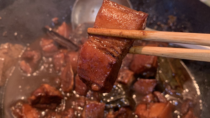 红烧肉好吃的秘密不在肉！而在于它的汤！！