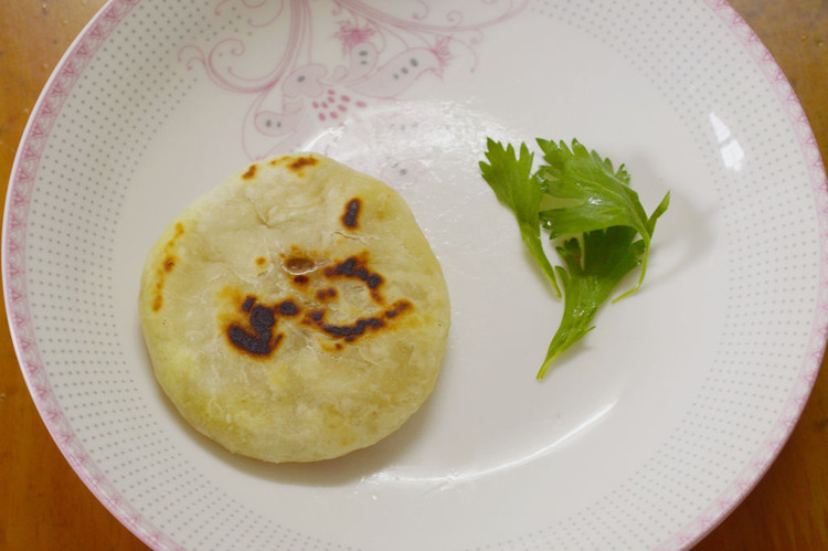 芹菜肉饼的做法