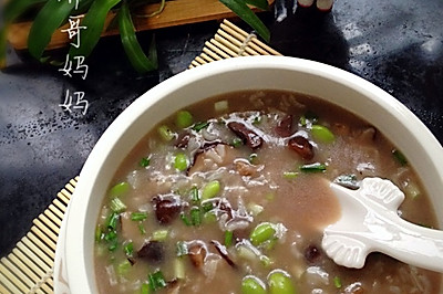 家常菜— —鸡血香菇毛豆粥