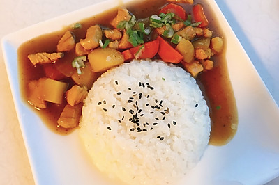 咖喱鸡肉饭
