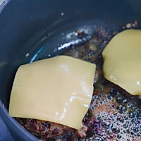 多汁牛肉芝士汉堡的做法图解8