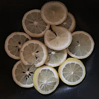 #《风味人间》美食复刻大挑战#柠檬膏的做法图解4