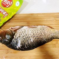 酸菜鱼的做法图解1