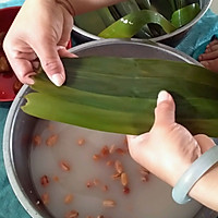 花生蜜枣粽子的做法图解1