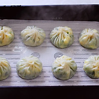 #母亲节，给妈妈做道菜#薄皮韭菜鸡蛋蒸饺的做法图解16