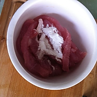 皮蛋瘦肉粥的做法图解3