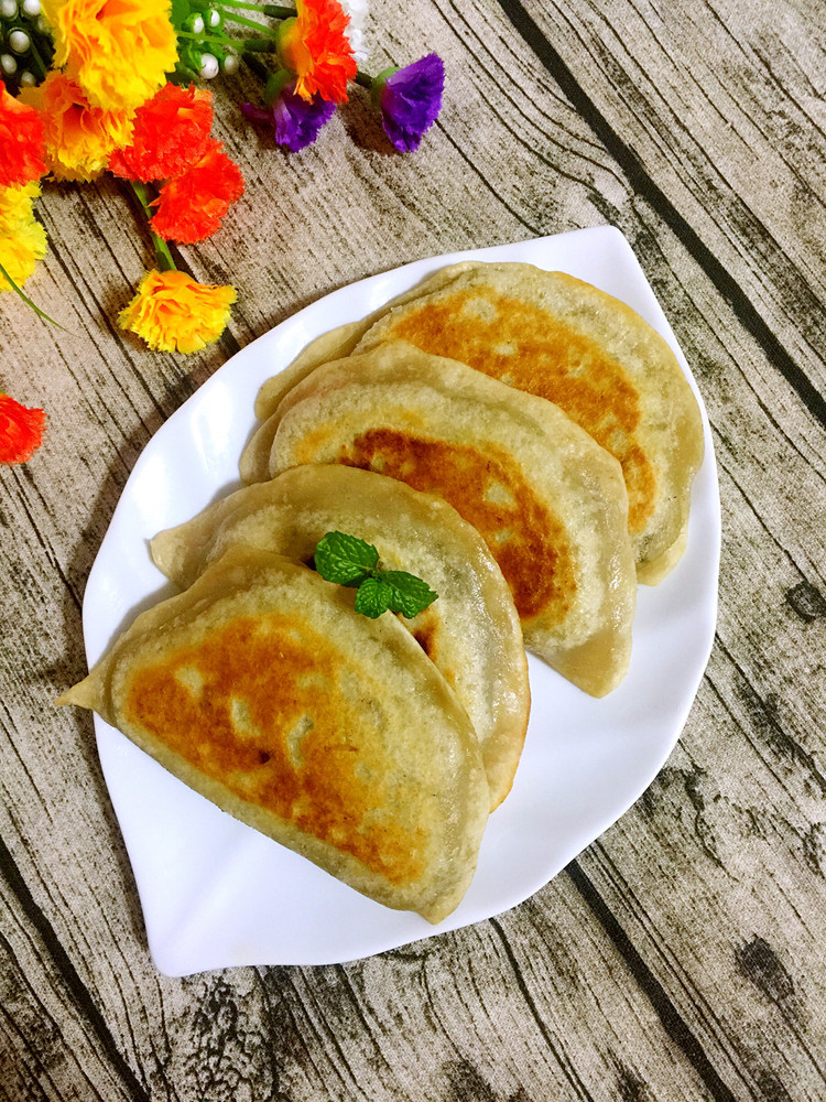 酸菜猪油渣馅饼的做法