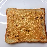 #丘比三明治#虾仁滑蛋三明治的做法图解8