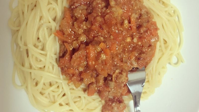 意大利番茄肉末面spaghetti bolognese