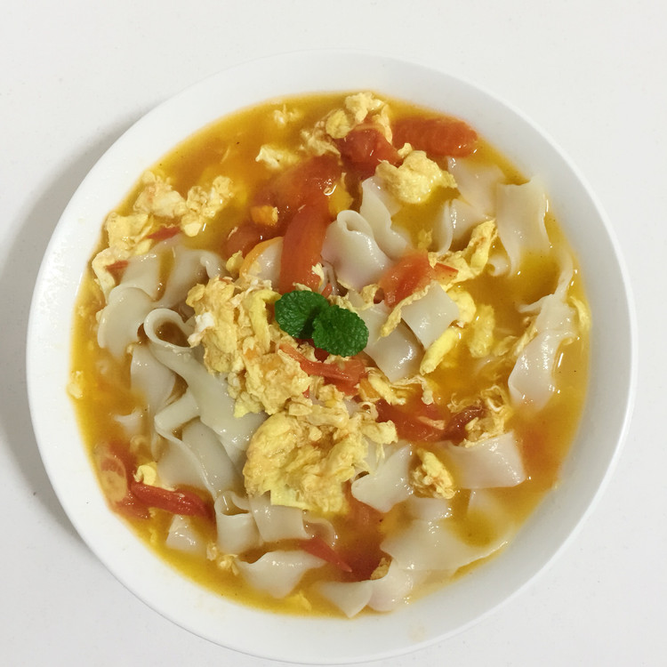 西红柿鸡蛋面的做法