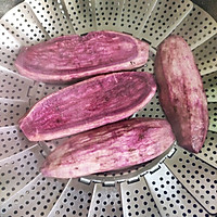 紫薯葡萄的做法图解2
