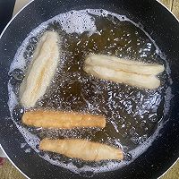 油条的做法图解7