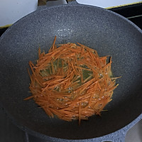 时蔬蛋炒面的做法图解6