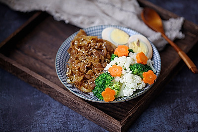 牛肉饭