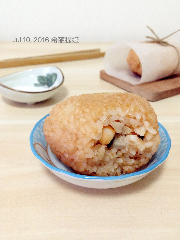 烤饭团的做法