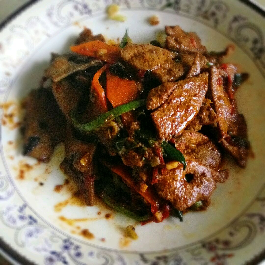 Stir fried pork liver