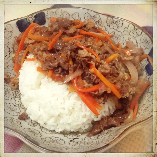 肥牛飯怎麼做_肥牛飯的做法_豆果美食