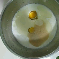 自制油条，干净卫生，简单方便的做法图解3