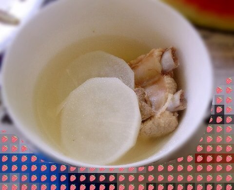 白萝卜排骨美味汤