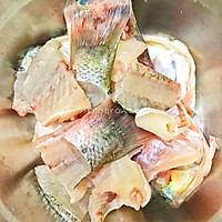 徐氏版酸菜鱼的做法图解2