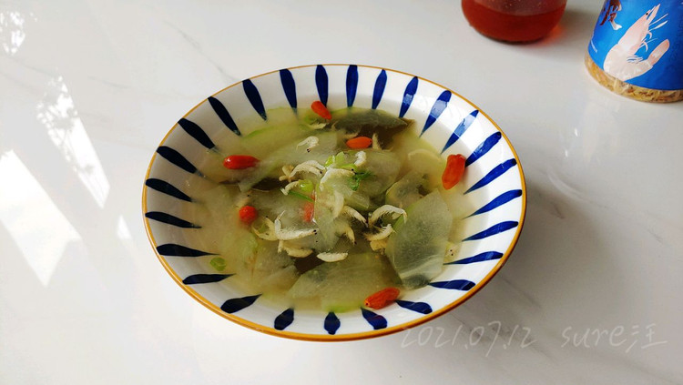 虾皮海带冬瓜汤的做法