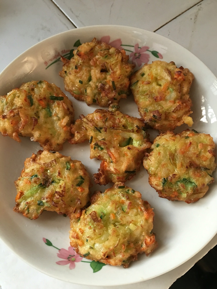 鸡蛋蔬菜饼的做法