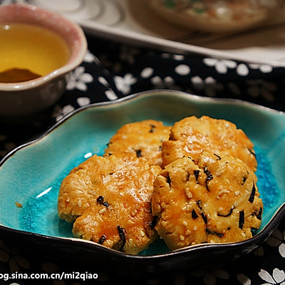 芝麻海苔酥饼（超简单小点心）---长帝3.5试用