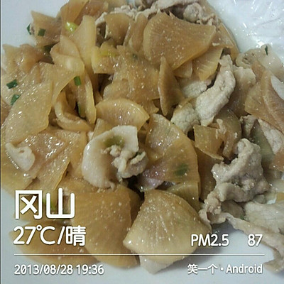 白萝卜炒肉片