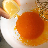 黑芝麻蛋黄溶豆☻献给最重要的人的做法图解2