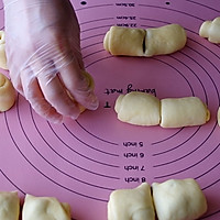 #美食视频挑战赛#电饭锅蒸面包的做法图解9