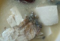 豆腐鲫鱼的做法