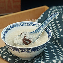 #炎夏消暑就吃「它」#大米红枣粥