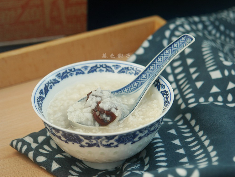 大米红枣粥的做法