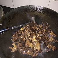 鸭肉木耳炆支竹的做法图解4