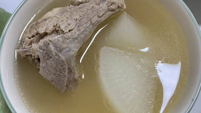 肉骨茶（加了白萝卜）