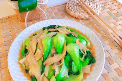 高钙蔬菜、增强抵抗力-杏鲍菇烧油菜