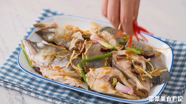 咸梅蒸鱼丨咸酸开胃的做法图解8